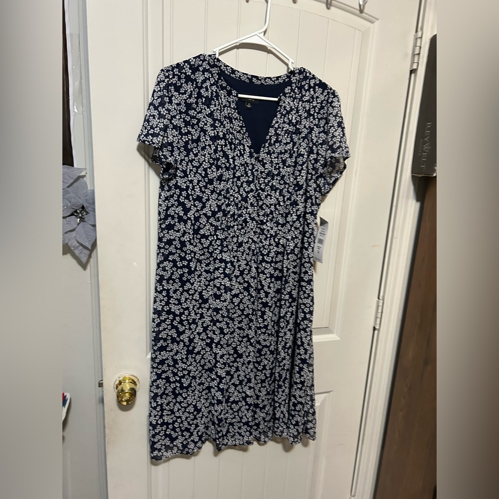 MSK Navy and White Floral Midi Dress - Picture 2 of 5